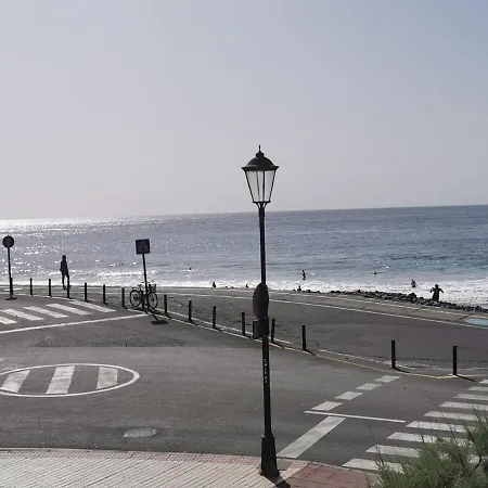 Apartamento 6 Playa Maria Apartment